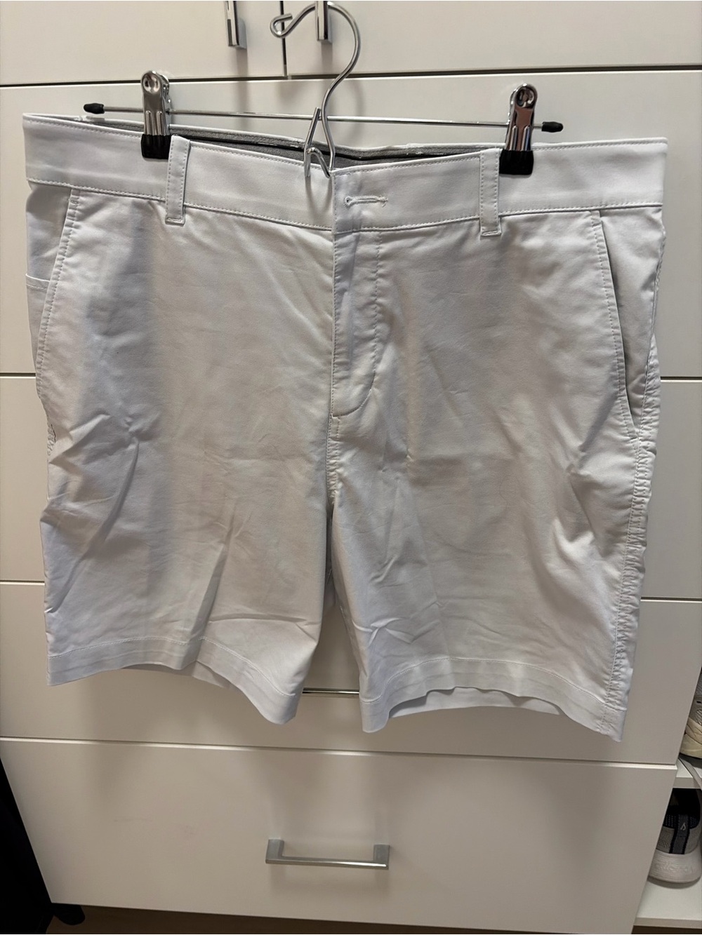 Men's white golf shorts Nike size 35
